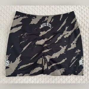 Darc Sport Wolves Forever Everson Seamless Huxley Short Black Native Camo Medium